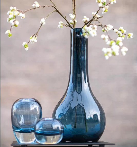 "אגרטל כדור זכוכית עבה בצבע כחול "נייבי